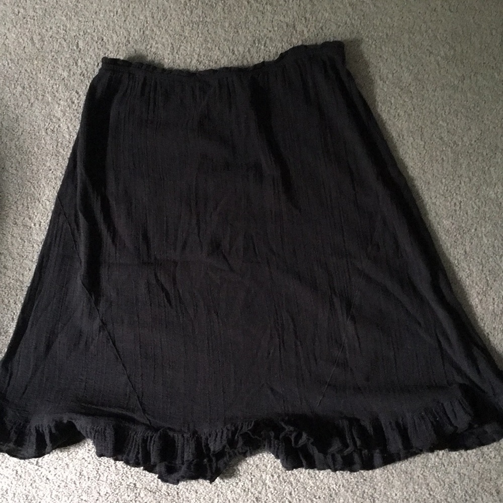 Frilly skirt